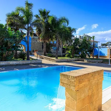 Hotel Borgo Marino Plemmirio 4*