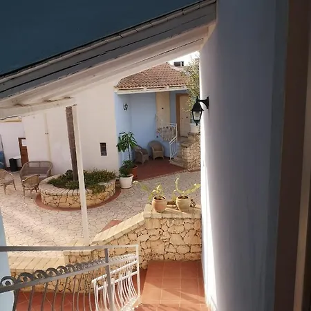 Borgo Marino Plemmirio Otel