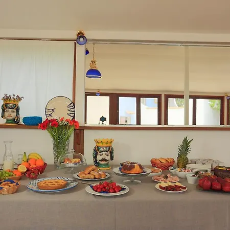 Otel Borgo Marino Plemmirio Siraküza