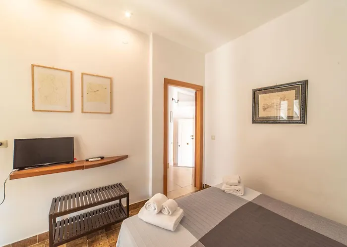 Borgo Marino Plemmirio Hotel 4*