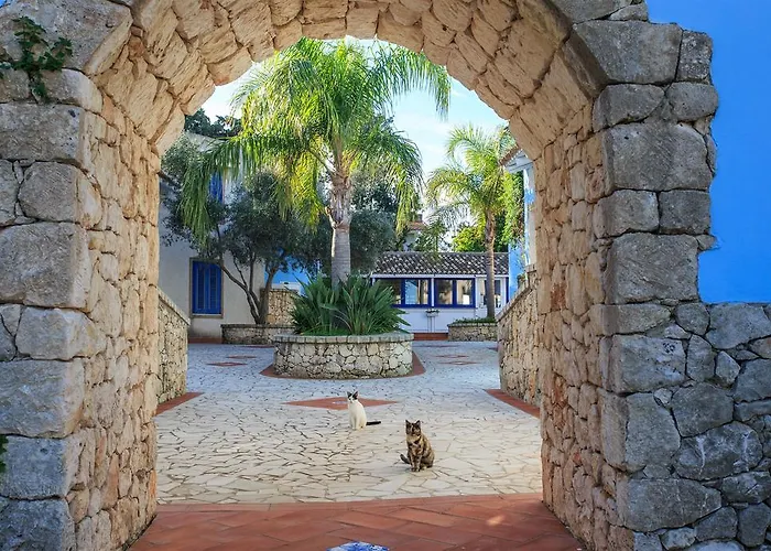 Borgo Marino Plemmirio Hotel