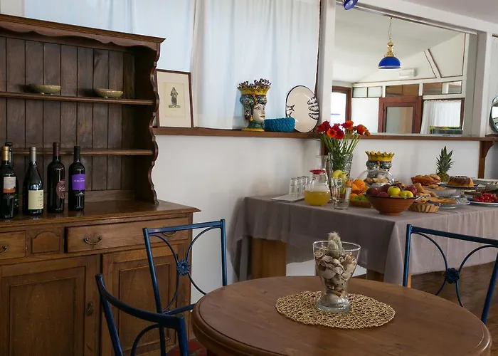 Hotel Borgo Marino Plemmirio 4*